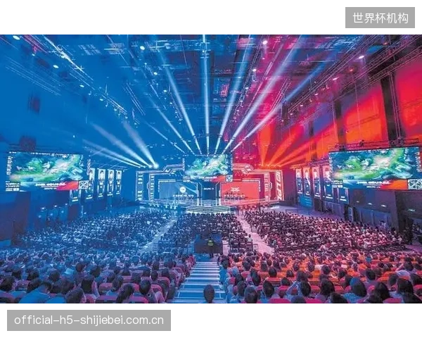 北京工人体育场改造项目引入沉浸式戏剧与电竞中心,意图盘活每年超过280天的非比赛日时段 北京工人体育场改造项目引入沉浸式戏剧与电竞中心,意图盘活每年超过280天的非比赛日时段